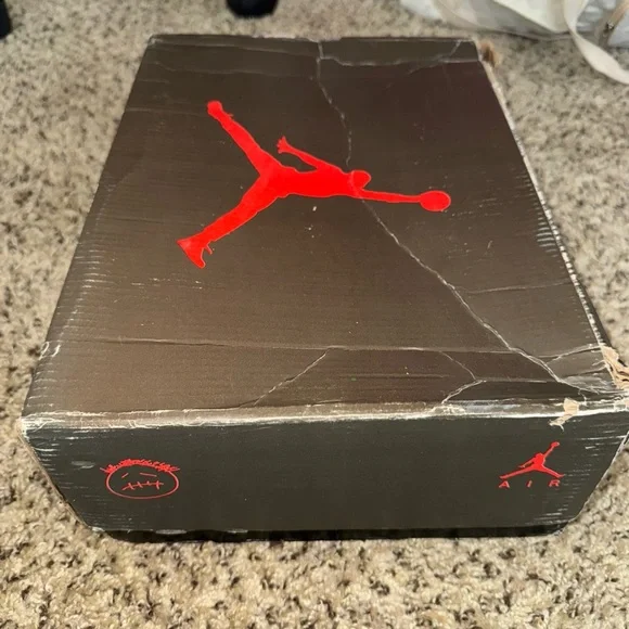 Travis Scott x Air Jordan 6 Retro GS “Olive”